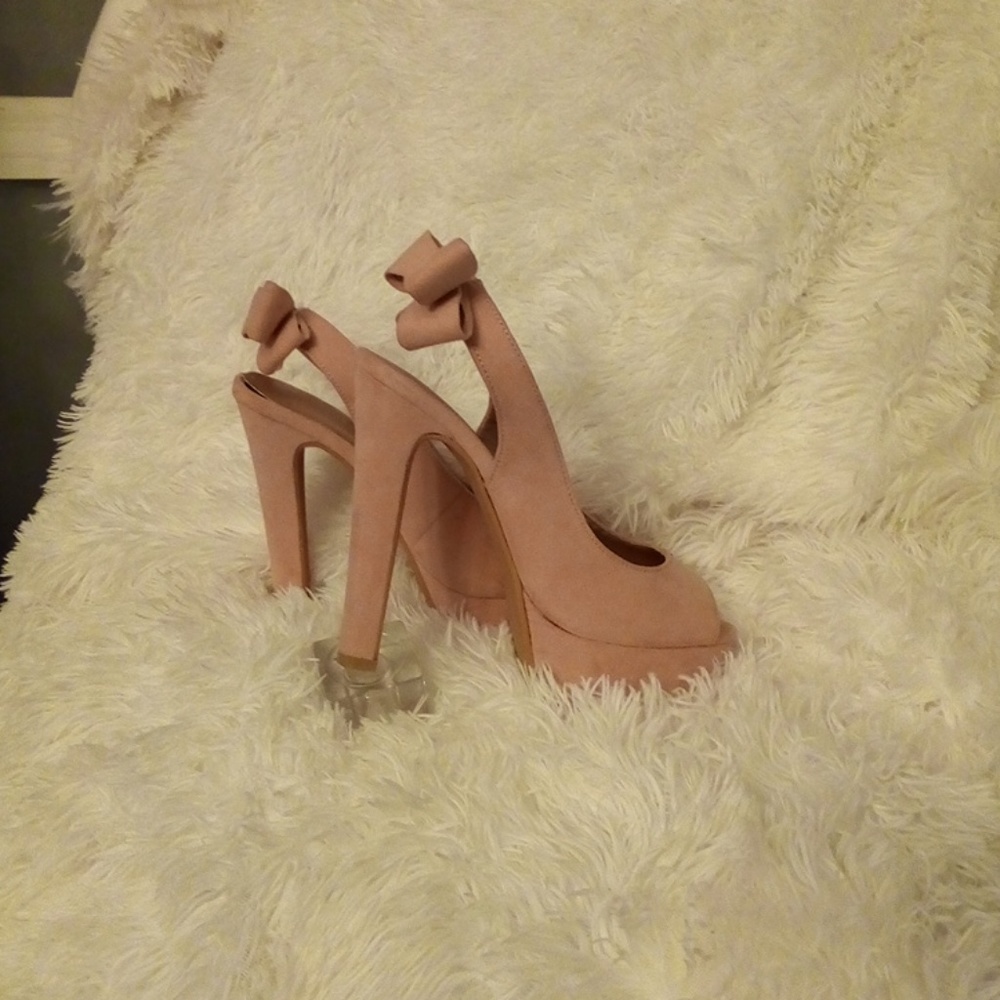 Shoes - Picture 2 of 2